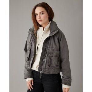AE American Eagle Cropped Cargo Jacket Size Small